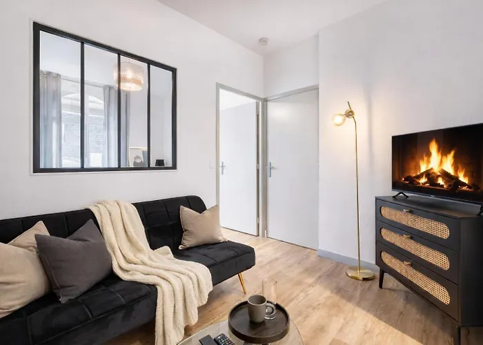 L'onyx - Un Premium En Centre-ville, Gare Sncf A 5 Min, Wifi & Calme * Анже